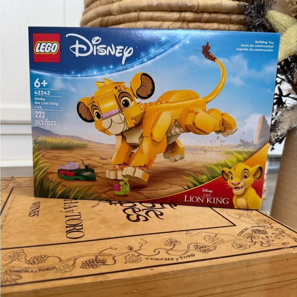 New LEGO X Disney Simba the Lion King Cub LEGO Set Ages 6+ Building Toy